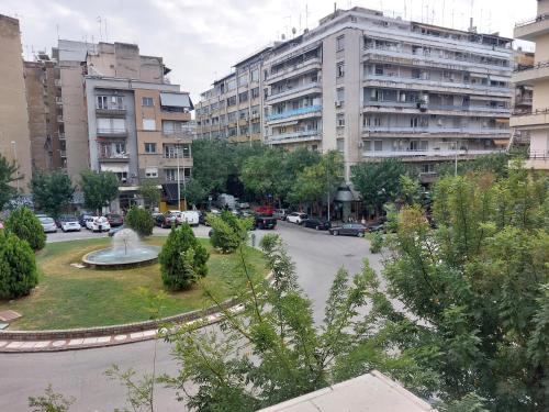 Antigonidon Square Luxury Apartment