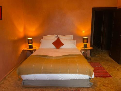 Ένα ή περισσότερα κρεβάτια σε δωμάτιο στο Villa Dilyas Marrakech