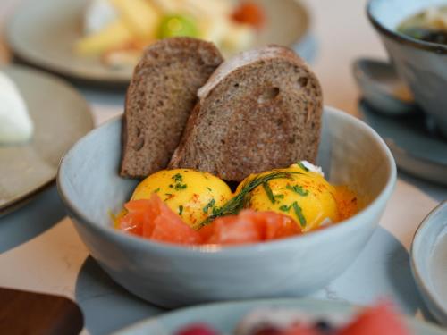 Φαγητό σε αυτό το ξενοδοχείο ή κάπου εκεί κοντά