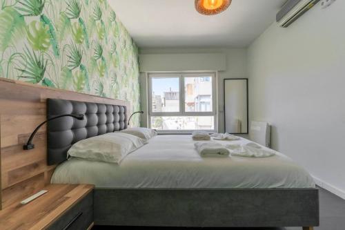 Spacious 2BR en suite, downtown Porto