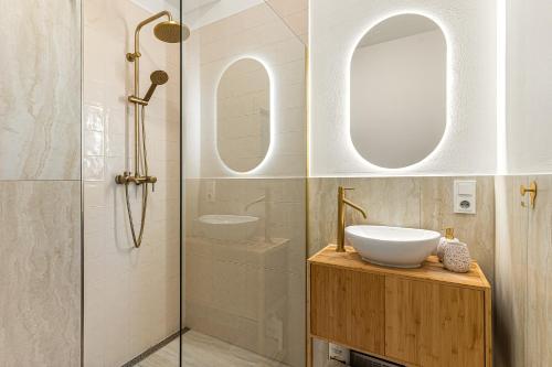 Koupelna v ubytování APARTMAN OLLIES se snídaní zdarma