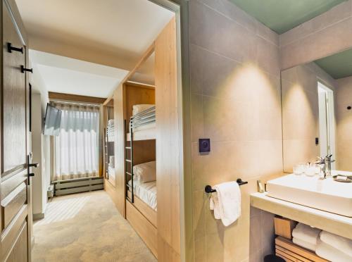 Ένα μπάνιο στο La Cachette, Friendly Hotel & Spa