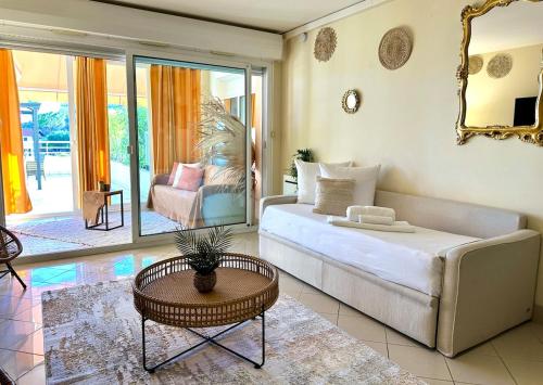 Χώρος καθιστικού στο Skyline Mer & Monaco - Terrasse - Parking - AC