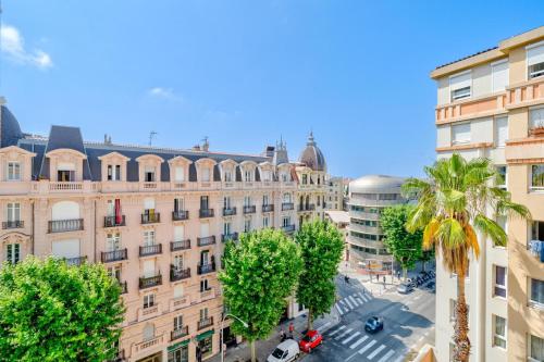 Cosy 2-Room Flat - Nice Train Station - City Center