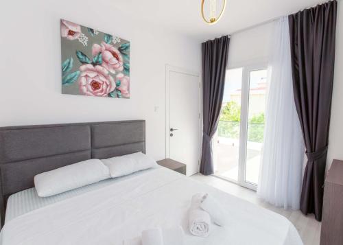 Ένα ή περισσότερα κρεβάτια σε δωμάτιο στο Solo Suite by HolidayKeys