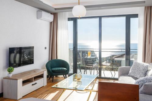 Χώρος καθιστικού στο Adriatic Masterpiece Residence #33