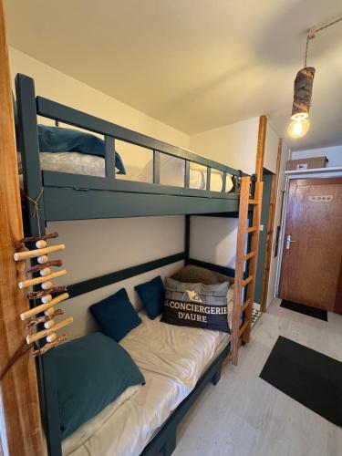 Llit o llits en una habitació de Armazan Bleu