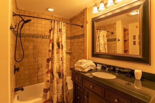 Koupelna v ubytování Acorn Lodge