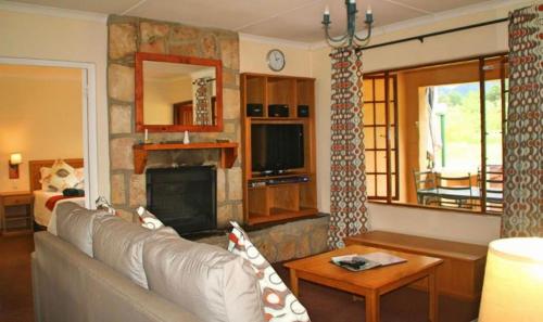 Gallery image of Riverbend Chalet Timeshare Christmas Week in Drakensberg Garden