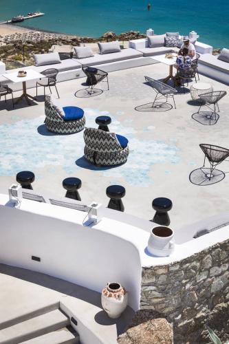 LYO Boutique Hotel — Beach