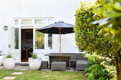 En have udenfor White Fox House