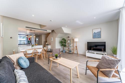 Pass the Keys Casa Ban, Spacious 3 Bedroom Townhouse