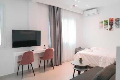 THE LOT luxury suites