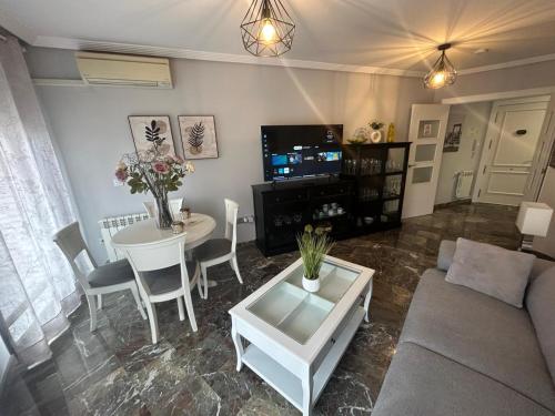 Apartamento en centro ciudad con garaje y aire acondicionado
