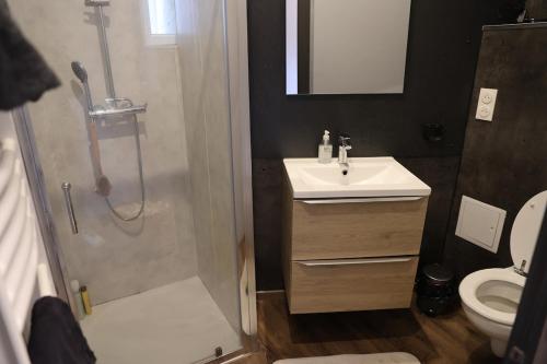 Neudorf, appartement 4 pers, tram 2 min du centre de Strasbourg
