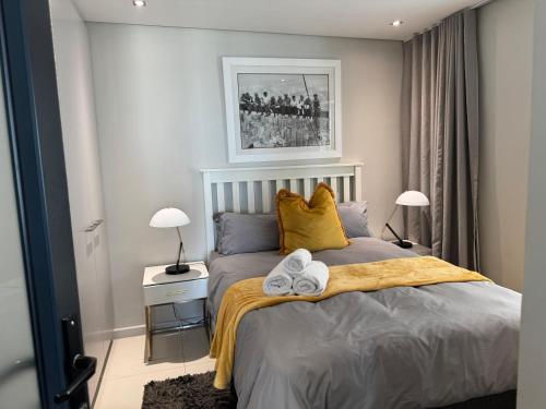 En eller flere senge i et værelse på Seacrest