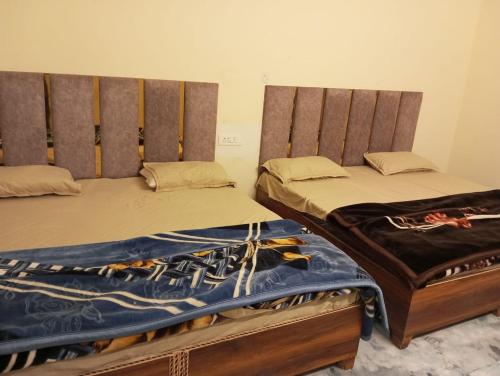 Maharaja hotel and dhabaにあるシーティングエリア