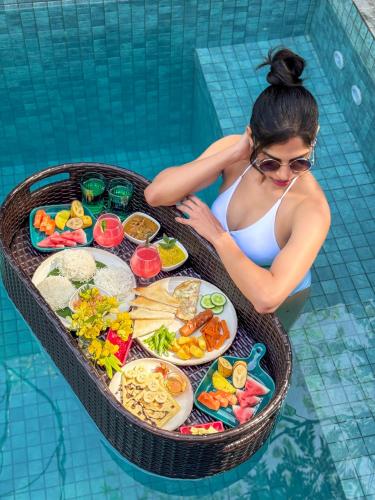 Đồ ăn tại/gần căn hộ