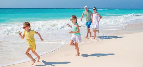 Επισκέπτες που μένουν στο White Sands #32