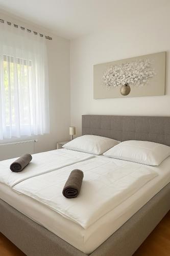 Lucky Place Apartment - Žumberačka with Free Private Parking