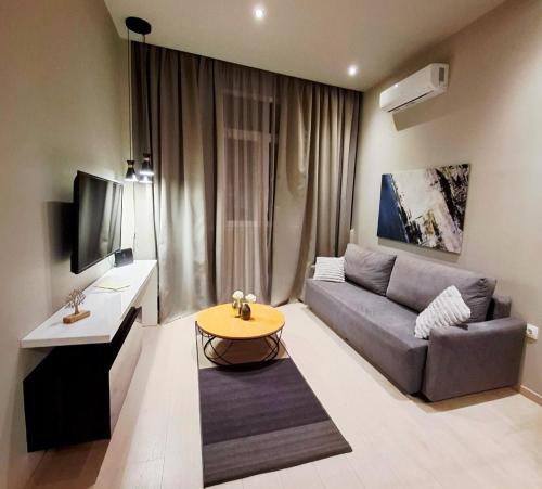 HomeBak Center SKG