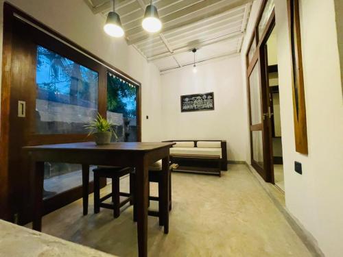 Postel nebo postele na pokoji v ubytování Nilupul Villa No 2