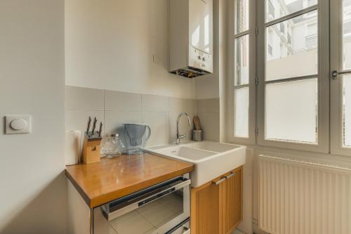 Φωτογραφία από το άλμπουμ του Charmant appartement 2 pièces, accès rapide Paris στο Vanves