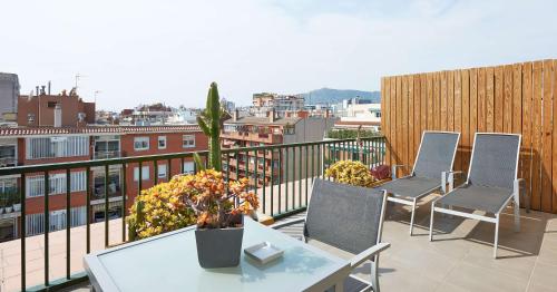 NH Barcelona Les Corts photo 32