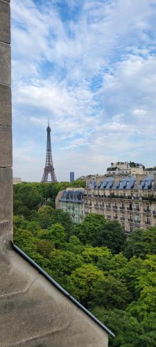 Appartement avec vue sur la tour eiffel