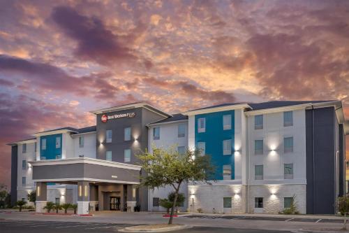 a rendering of the front of a hotel at Best Western Plus Laredo Inn & Suites in Laredo