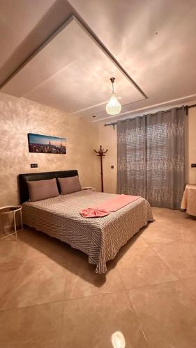 Postel nebo postele na pokoji v ubytování Modern flat in Karakchou Berkane