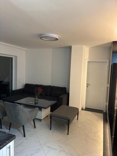 Helle ruhige 3 Zimmer Wohnung im 22 Bezirk nahe großem Einkaufszentrum