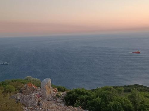 Φυσικό τοπίο κοντά σε αυτή η παραθεριστική κατοικία