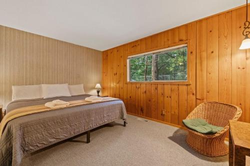 Postel nebo postele na pokoji v ubytování Cabin #10