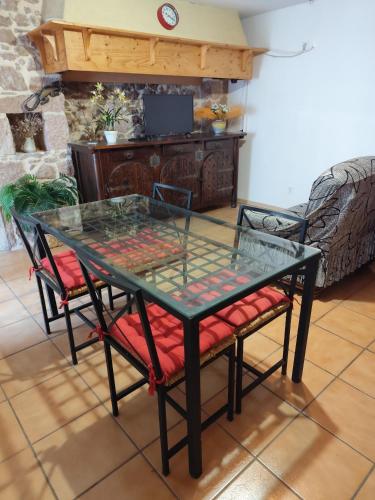 Nuotrauka iš apgyvendinimo įstaigos F1 plain-pied mieste Montjaux galerijos