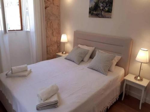 Postel nebo postele na pokoji v ubytování Casa Ruben - Two Bedroom Holiday Home with Sea View