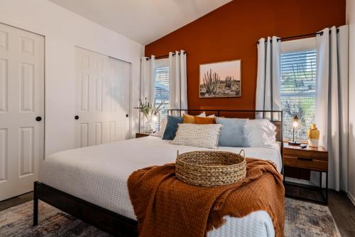 Φωτογραφία από το άλμπουμ του Desert Escape close Trails & River σε Parker