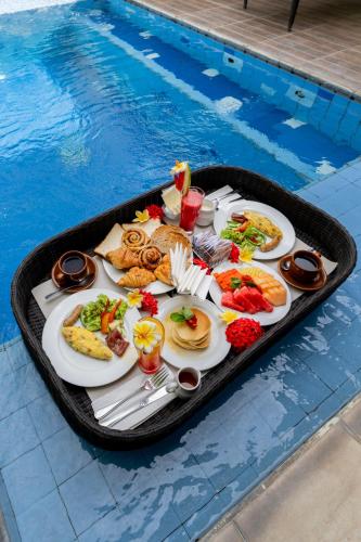 Jídlo v vily nebo okolí