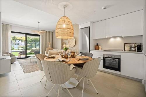 Apartment Perfect for Families & Remote Workers - Selwo, Estepona