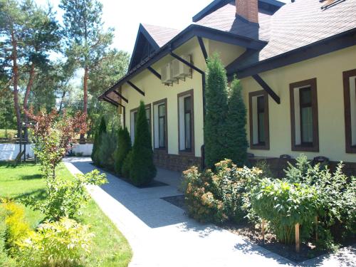 Κήπος έξω από το Inn Okolitsya