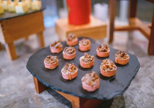 Φαγητό σε αυτό το ξενοδοχείο ή κάπου εκεί κοντά