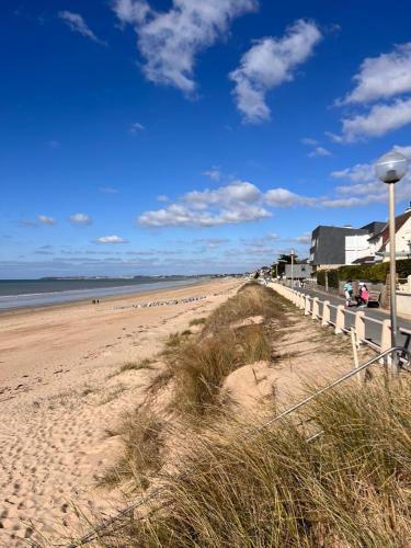CriCri Family Beach House