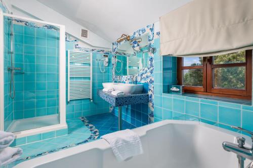 Koupelna v ubytování Hotel Miramar