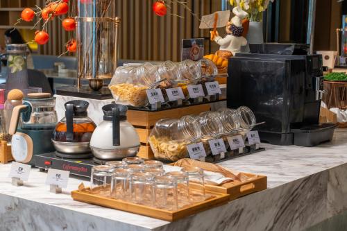 Jídlo v hotelu nebo okolí