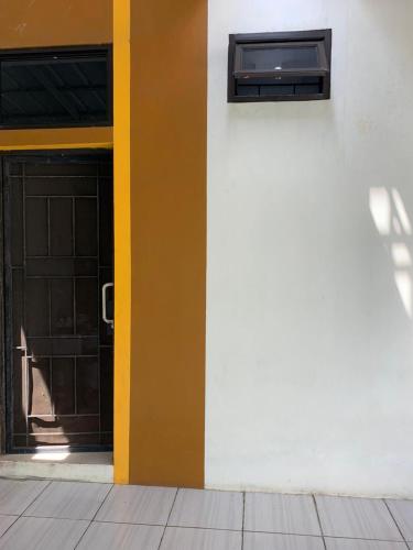 Fotografie z fotogalerie ubytování NamRoom At Pulomas v destinaci Jakarta