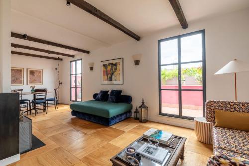 Trastevere Designer Terrace Apartment by Romeloft