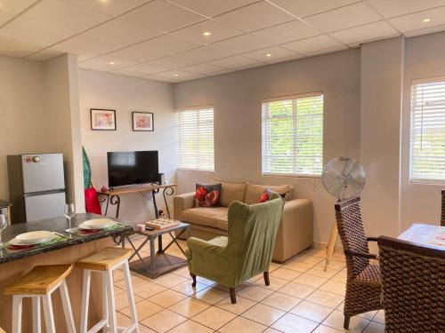 Μια τηλεόραση ή/και κέντρο ψυχαγωγίας στο Granaat Pit Self Catering