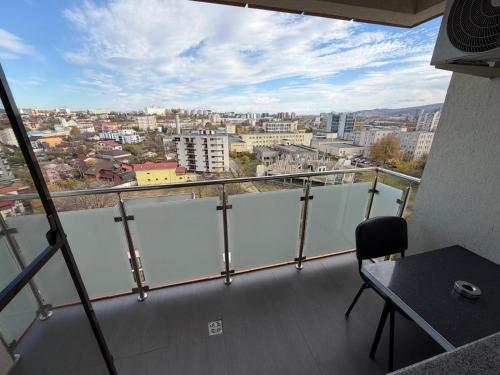 Μπαλκόνι ή βεράντα στο Lazar Tower Apartments with 2 Bedroom and Parking near Palas