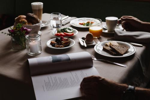 Đồ ăn tại/gần khách sạn