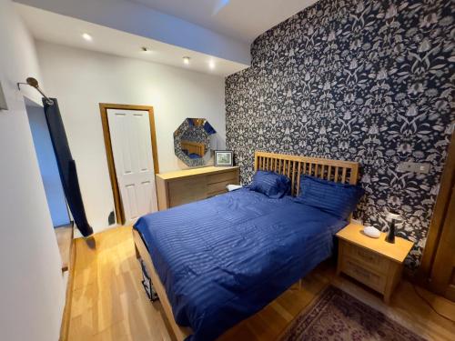 Ένα ή περισσότερα κρεβάτια σε δωμάτιο στο Sleeps 4 - Old Farmhouse - Near Pendle Hill